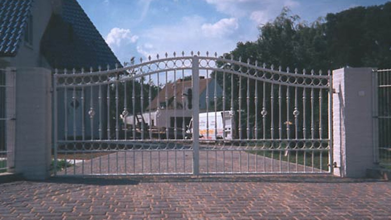 Bauschlosserei Grosch - schmiedeeiserne Zäune in Fredersdorf